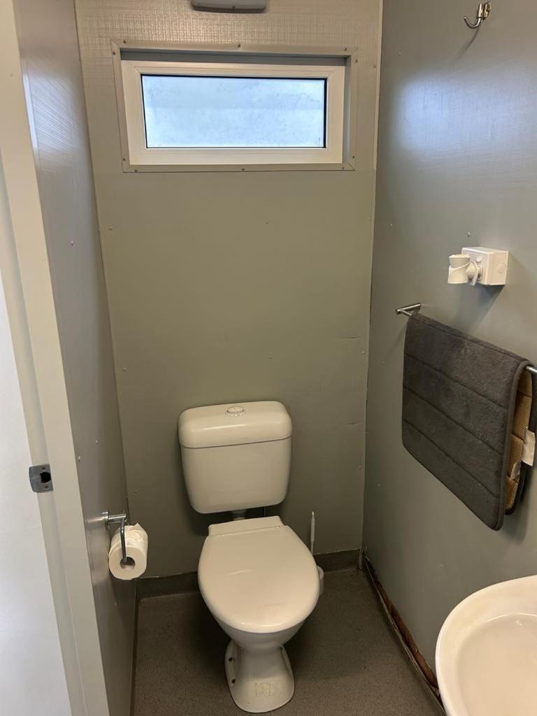 Gundiah Gundy Pub & Caravan Park מראה חיצוני תמונה